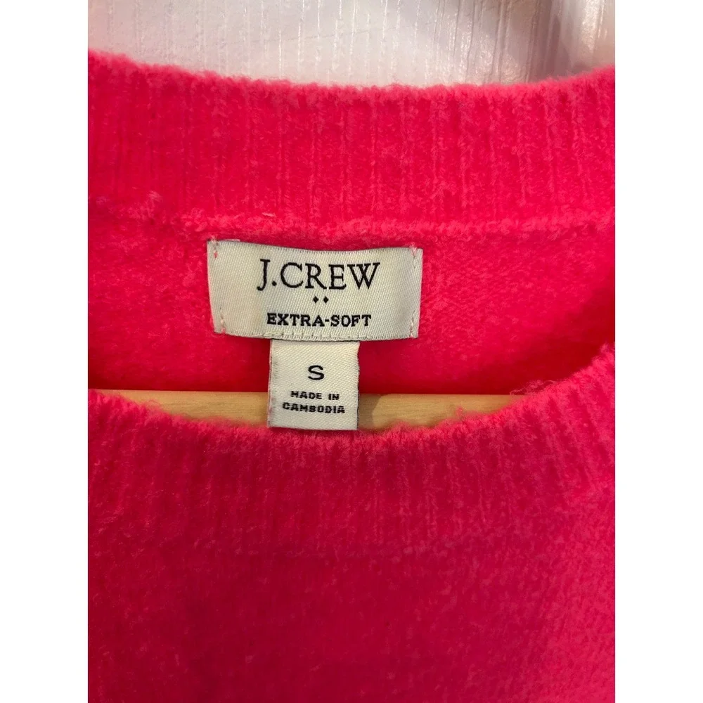 J.Crew‎ Extra-Soft Neon Pink Crewneck Sweater Womens Small Fuzzy Knit Side Slit